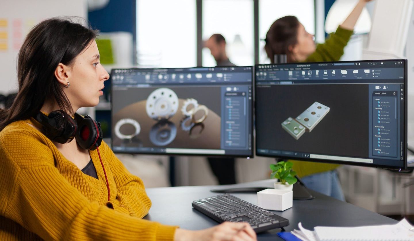 industrial-female-engineer-using-on-computer-showing-cad-software-e1698314278904.jpg
